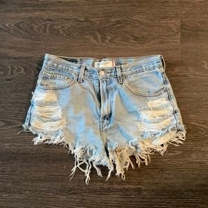 High waisted levi ripped jean shorts!